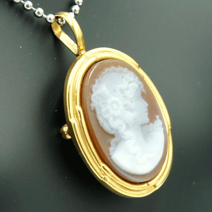 K18枠メノウカメオペンダントブローチ　重量7.21ｇ　レディース（中古）