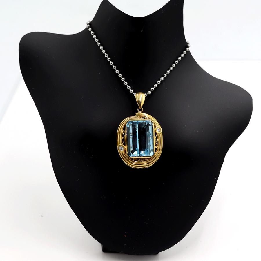 K18ブルートパーズペンダントブローチ　BT22.88ct　D0.09ct　重量11.49ｇ　レディース（中古）