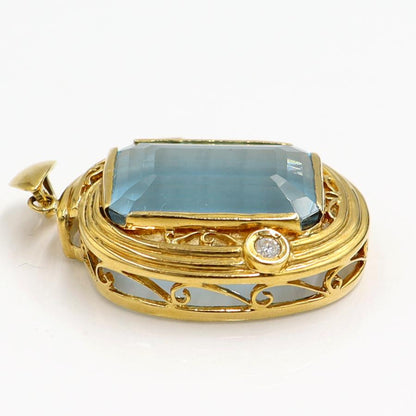 K18ブルートパーズペンダントブローチ　BT22.88ct　D0.09ct　重量11.49ｇ　レディース（中古）