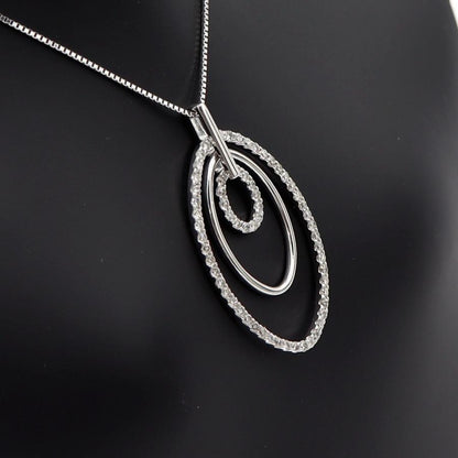 K18WGダイヤペンダントネックレス　D0.70ct　ネック長さ:44cm　重量4.96ｇ(石の重量を含む) (中古)