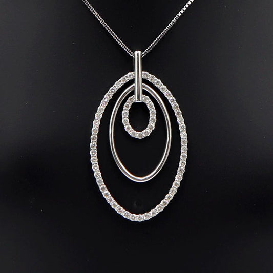 K18WGダイヤペンダントネックレス　D0.70ct　ネック長さ:44cm　重量4.96ｇ(石の重量を含む) (中古)