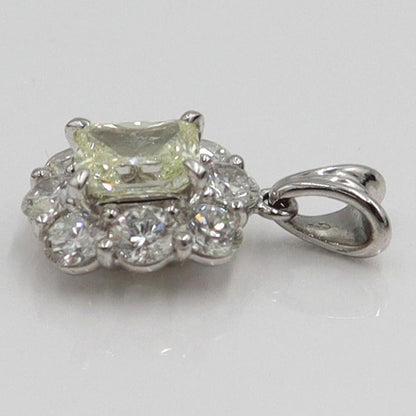 Pt900ダイヤモンドペンダントトップ　D1.035ct　1.20ct　重量2.69ｇ(石の重量含む)（中古）