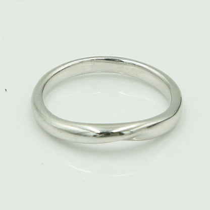 K18WGファッションリング　リングサイズ7号　重量2.40ｇ　レディース（中古）