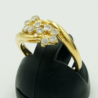 K18ダイヤモンドリング「フラワー」　D0.30ct　リングサイズ8号　重量3.49ｇ(石の重量含む)（中古）