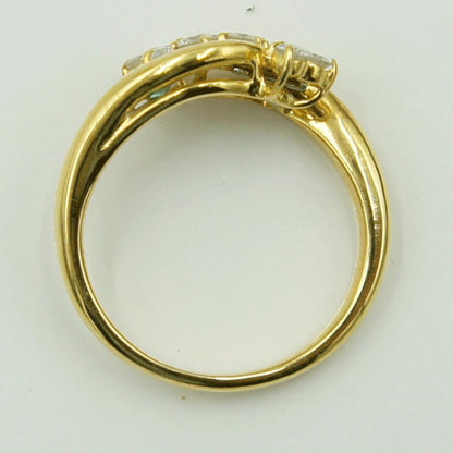 K18ダイヤモンドリング「フラワー」　D0.30ct　リングサイズ8号　重量3.49ｇ(石の重量含む)（中古）