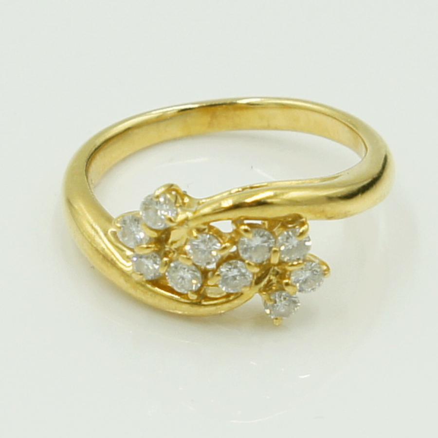 K18ダイヤモンドリング「フラワー」　D0.30ct　リングサイズ8号　重量3.49ｇ(石の重量含む)（中古）