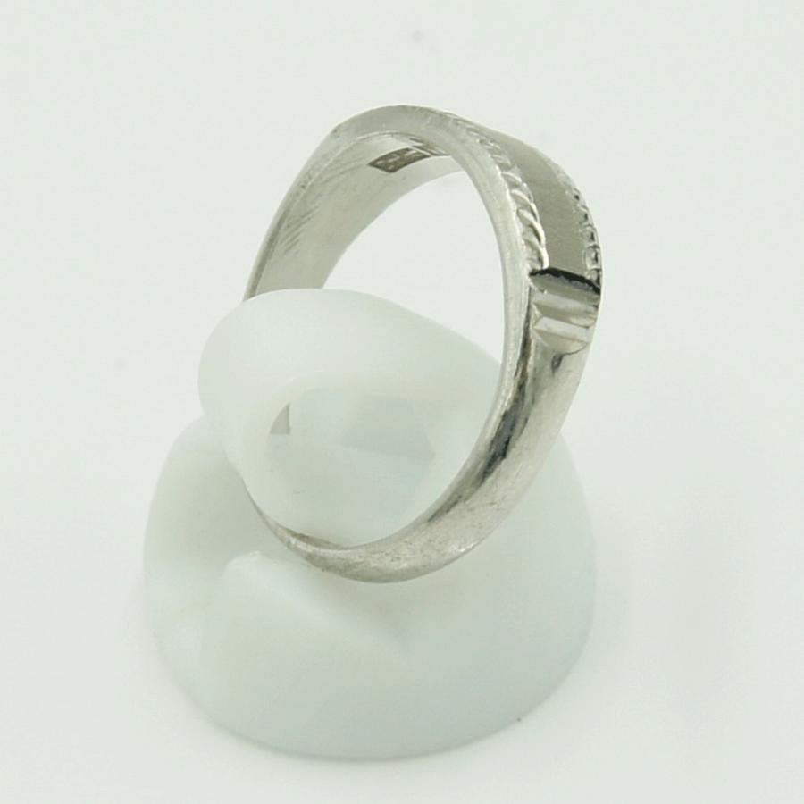 Pt900ファッションリング　リングサイズ16号　重量6.29ｇ　レディース（中古）