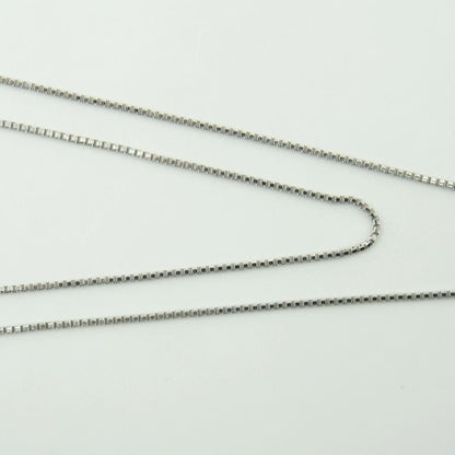 K18WGマルチ石ペンダント　ネックレス長さ約40cm　重量7.90ｇ(石の重量含む)　レディース（中古）