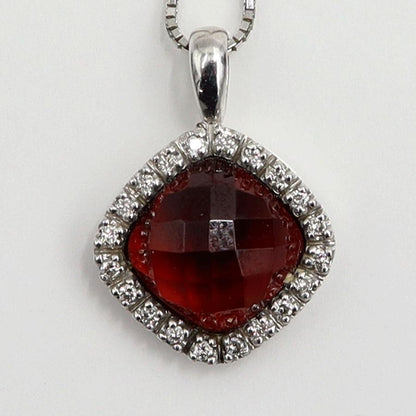 K18WGガーネットペンダントネックレス　ネックレス長さ44cm　重量5.23ｇ(石の重量含む) 　レディース(中古)