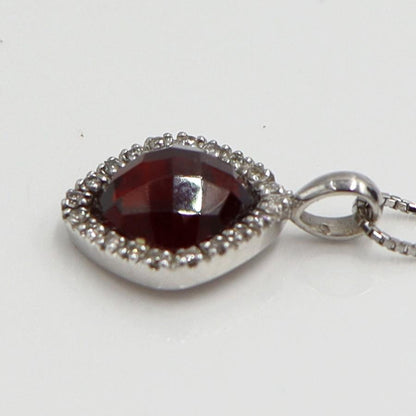 K18WGガーネットペンダントネックレス　ネックレス長さ44cm　重量5.23ｇ(石の重量含む) 　レディース(中古)