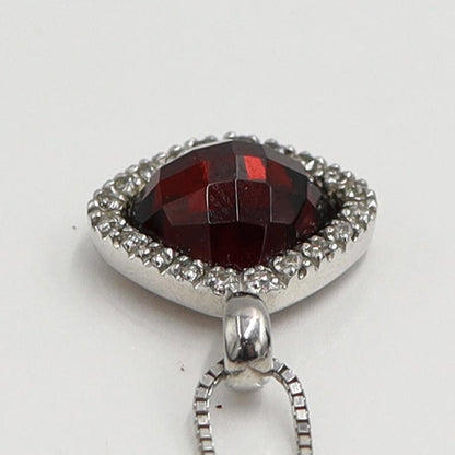 K18WGガーネットペンダントネックレス　ネックレス長さ44cm　重量5.23ｇ(石の重量含む) 　レディース(中古)