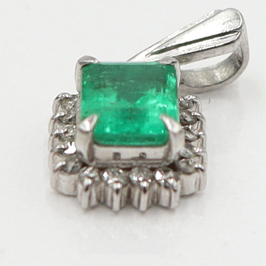 Pt900エメラルドペンダントトップ　E0.80ct　重量1.96ｇ(石の重量含む)　レディース(中古)