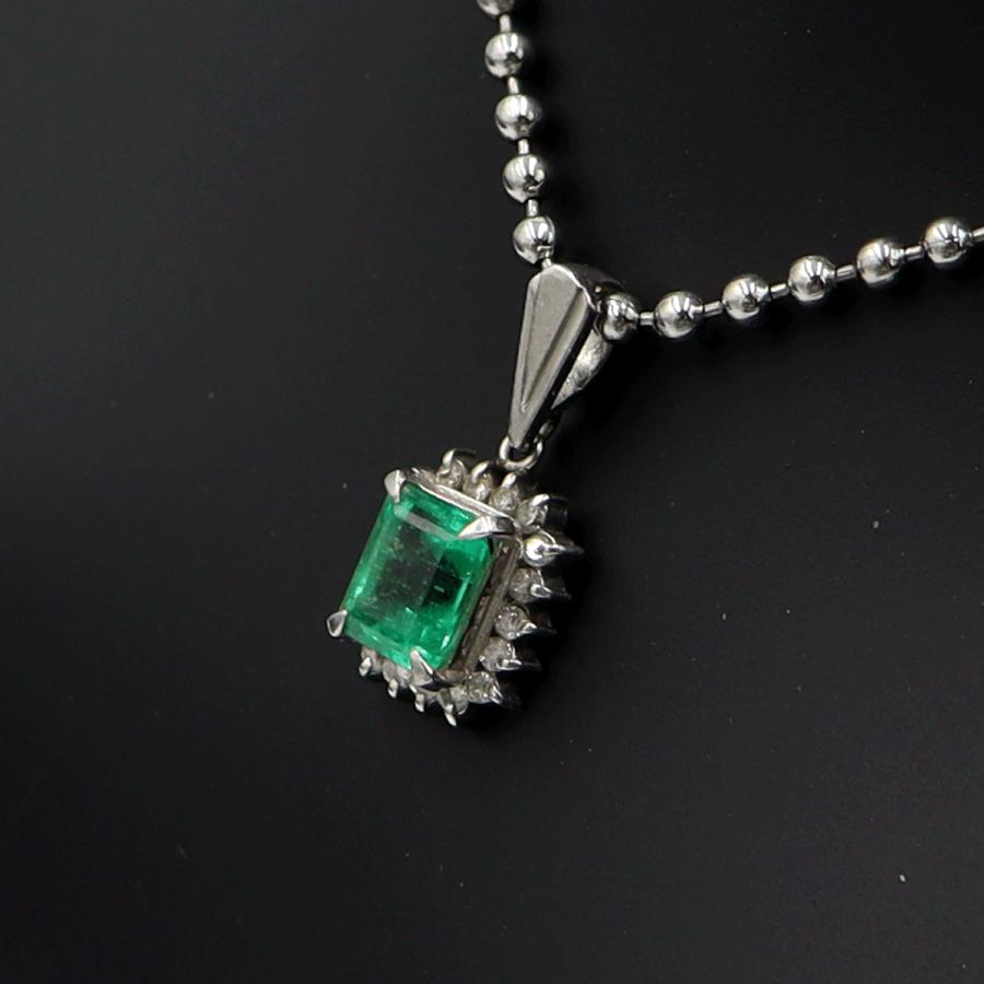Pt900エメラルドペンダントトップ　E0.80ct　重量1.96ｇ(石の重量含む)　レディース(中古)