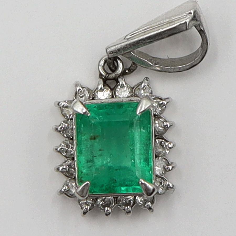 Pt900エメラルドペンダントトップ　E0.80ct　重量1.96ｇ(石の重量含む)　レディース(中古)