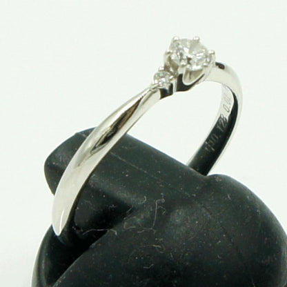 Pt900ダイヤモンドリング　D0.128ct　リングサイズ8号　重量2.11ｇ(石の重量含む)（中古）