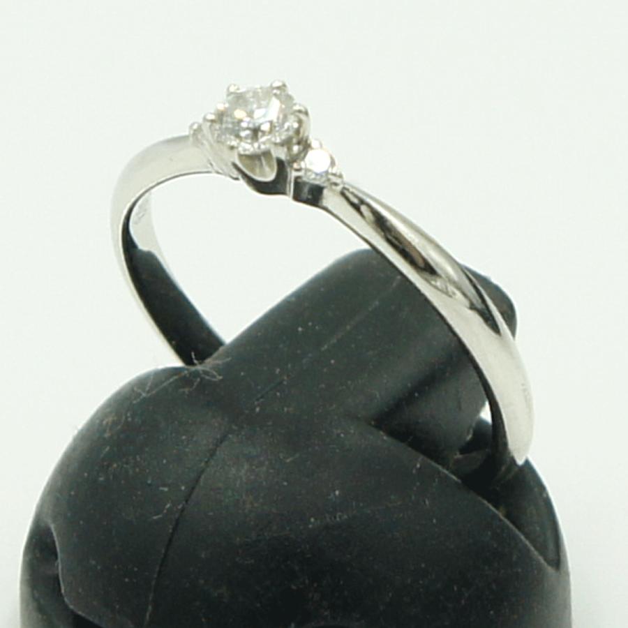 Pt900ダイヤモンドリング　D0.128ct　リングサイズ8号　重量2.11ｇ(石の重量含む)（中古）