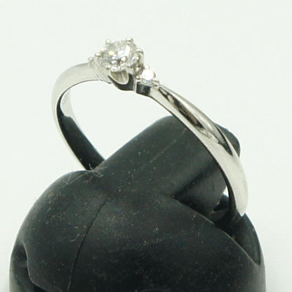 Pt900ダイヤモンドリング　D0.128ct　リングサイズ8号　重量2.11ｇ(石の重量含む)（中古）