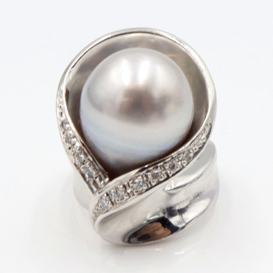 Pt900南洋球リング　P13.5mm　リングサイズ11号　重量20.50ｇ(石の重量を含む) (中古)