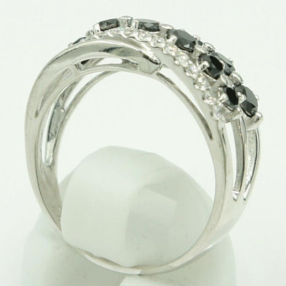 K18WGブラックダイヤモンドデザインリング　BD1.05ct　D0.27ct　リングサイズ16号　重量5.80ｇ(石の重量含む)（中古）