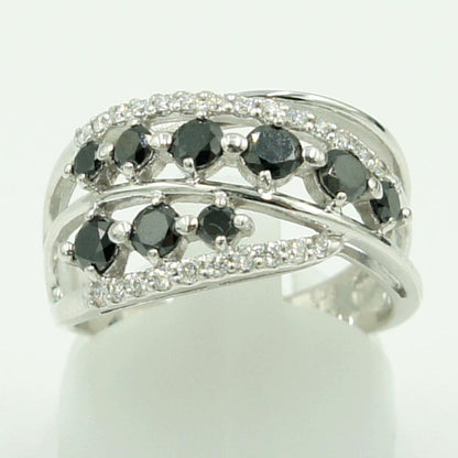 K18WGブラックダイヤモンドデザインリング　BD1.05ct　D0.27ct　リングサイズ16号　重量5.80ｇ(石の重量含む)（中古）