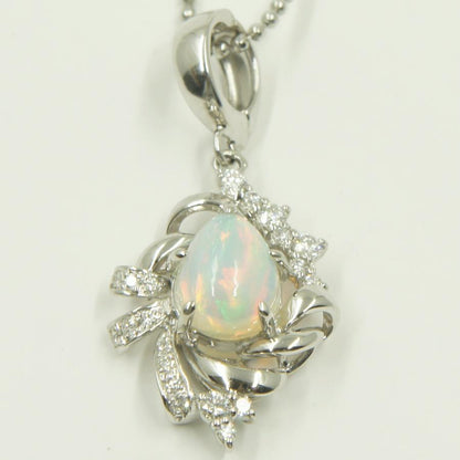 Pt900/850/K14WGオパールダイヤモンドネックレス OP1.038＆D0.229ct　鑑別書有り　重量7.3g　レディース（中古）