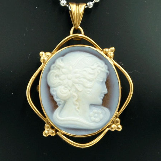 K18枠メノウカメオペンダントブローチ　重量8.60ｇ　レディース（中古）