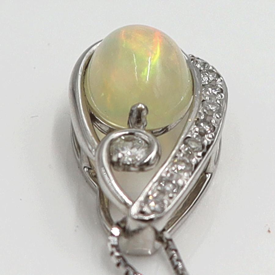 K18WGオパールペンダントネックレス　OP1.21ct　D0.15ct　ネックレス長さ44cm　重量3.76ｇ(石の重量含む)　レディース(中古)