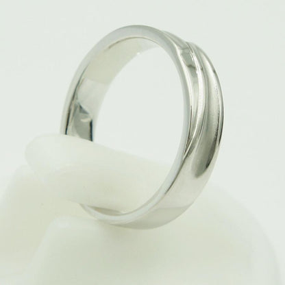 K18WGファッションリング　リングサイズ19号　重量6.25ｇ　レディース（中古）