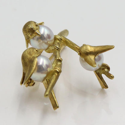 ウエダジュエラー(Uyeda Jeweller)　K18パールブローチ「小鳥」　重量10.26ｇ(石の重量含む) 　レディース（中古）