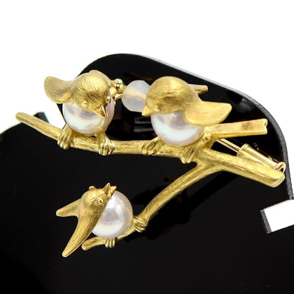 ウエダジュエラー(Uyeda Jeweller)　K18パールブローチ「小鳥」　重量10.26ｇ(石の重量含む) 　レディース（中古）