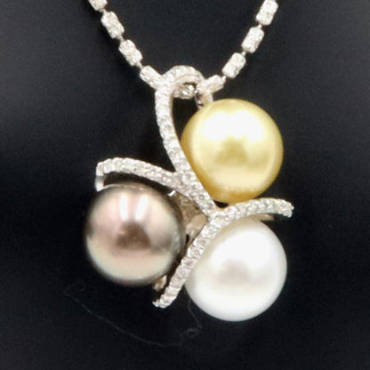 K18WGマルチパールネックレス　P10.5mm　D0.23ct　重量12.38ｇ(石の重量含む)（中古）