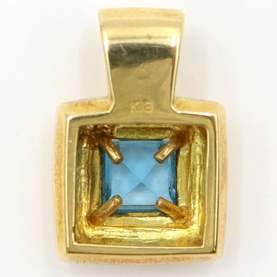 K18ブルートパーズペンダントトップ　重量7.50ｇ(石の重量含む)　レディース(中古)