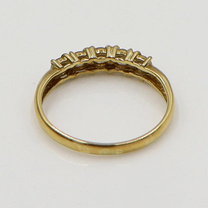 K18ダイヤモンドリング　D0.30ct　サイズ7号　重量1.26ｇ(石の重量含む)　(中古)