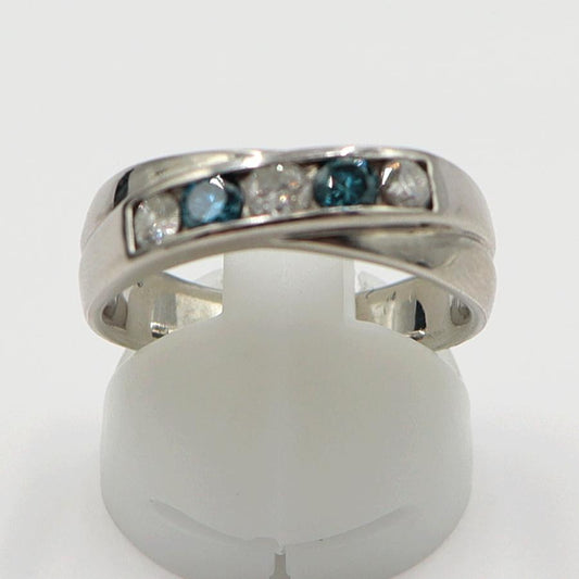 Pt900ダイヤモンドリング　D0.65ct　サイズ16号　重量8.92ｇ(石の重量含む)　レディース(中古)