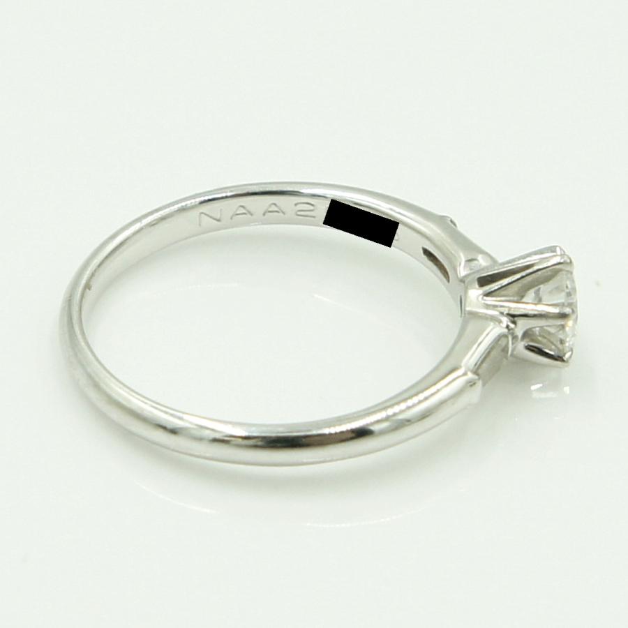 ニナリッチ(NINA RICCI)　Pt900セイコーダイヤモンドリング　D0.32ct　リングサイズ10号　重量3.01ｇ(石の重量含む)　レディース（中古）