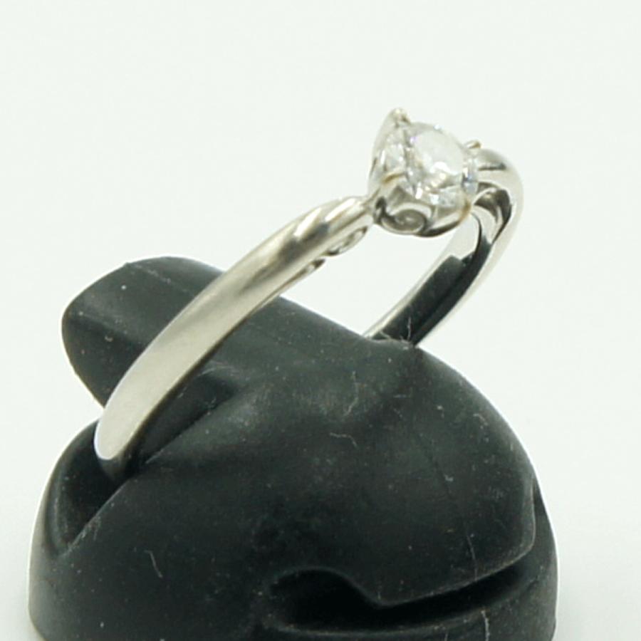 Pt900ダイヤモンドリング　D0.200ct　リングサイズ9号　重量2.51ｇ(石の重量含む)（中古）