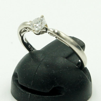 Pt900ダイヤモンドリング　D0.200ct　リングサイズ9号　重量2.51ｇ(石の重量含む)（中古）