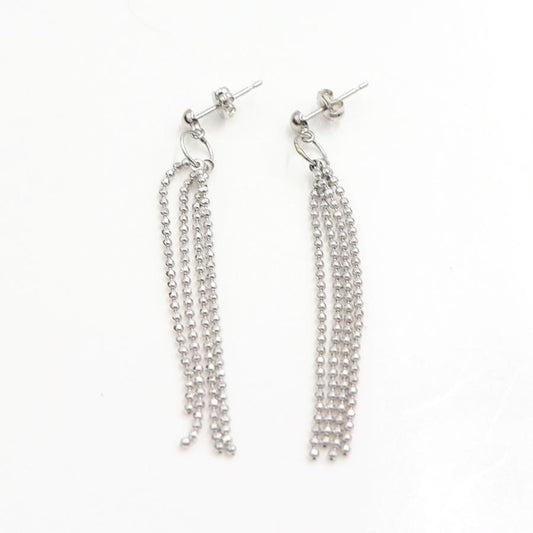 K18WGデザインピアス　重量2.40ｇ(両耳・総重量)（中古）