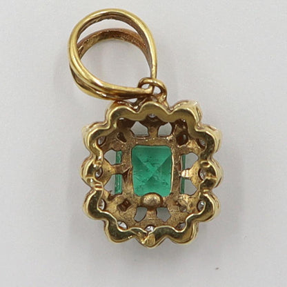 K18エメラルドペンダントトップ　E0.40ct　D0.15ct　重量1.67ｇ(石の重量含む)　レディース(中古)