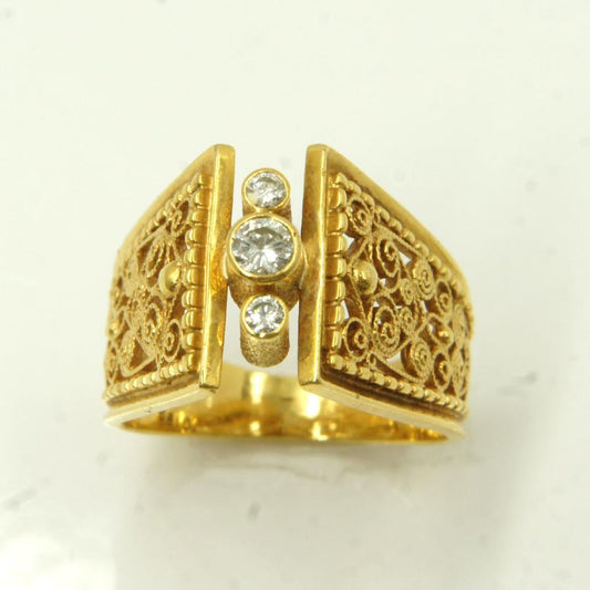 酒井公男（サカイ キミオ）K18ダイヤモンドリング D0.199ct　＃12　唐草模様　鑑別保証書有り　レディース（中古）