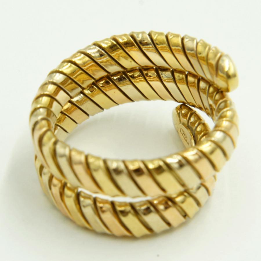 750ファッションリング　「ヘビ・スネーク」リングサイズ9号　重量8.46ｇ（中古）