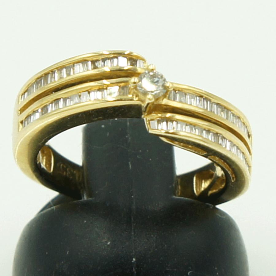 K18ダイヤデザインリング　D0.35ct　リングサイズ9号　重量4.08ｇ(石の重量含む)（中古）