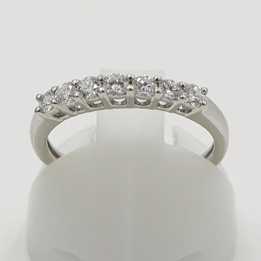 Pt950ダイヤモンドリング　D0.30ct　サイズ8号　重量2.43ｇ(石の重量含む)　レディース(中古)