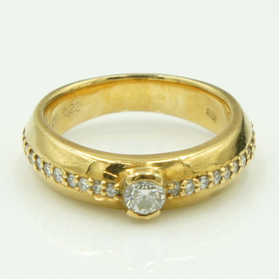 K18ダイヤモンドリング　D0.22ct　D0.20ct　リングサイズ10号　重量7.29ｇ(石の重量含む)（中古）