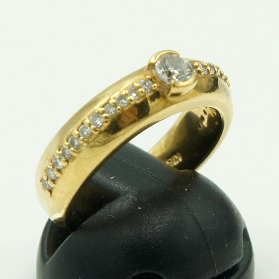 K18ダイヤモンドリング　D0.22ct　D0.20ct　リングサイズ10号　重量7.29ｇ(石の重量含む)（中古）