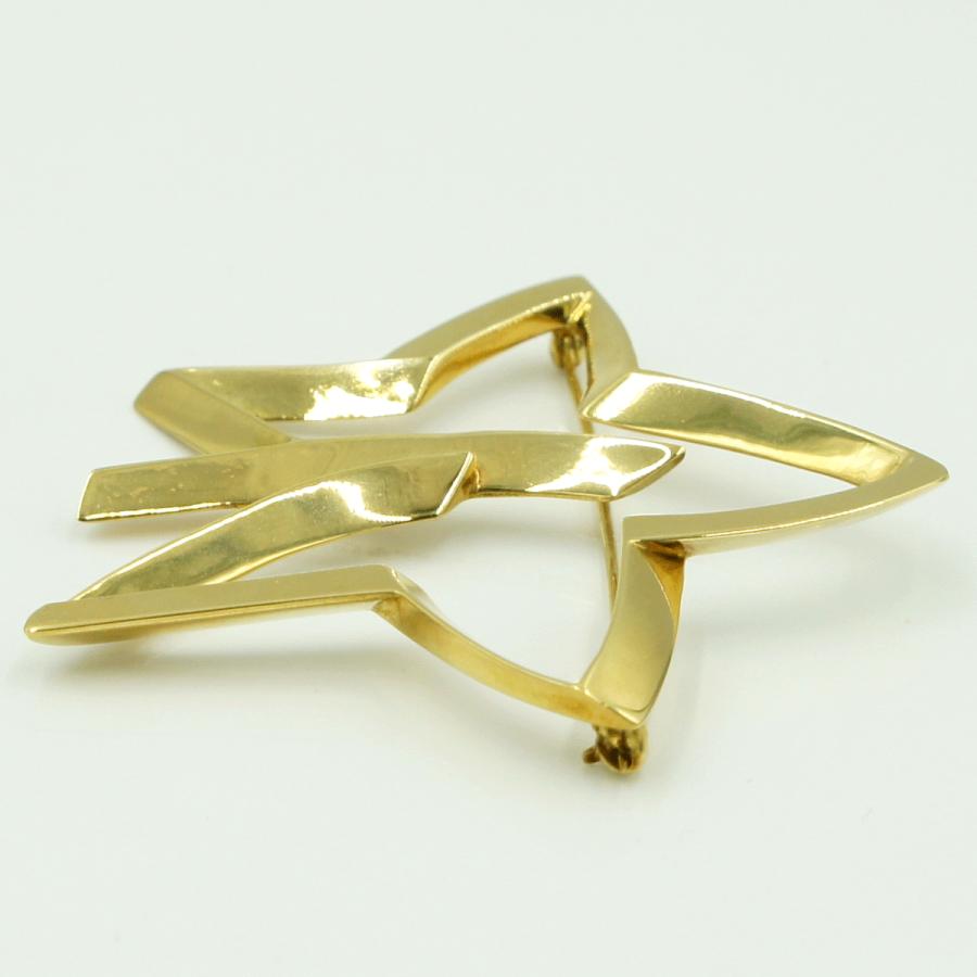 ティファニー(Tiffany & Co.)　750 星型ブローチ　重量16.27ｇ　レディース（中古）