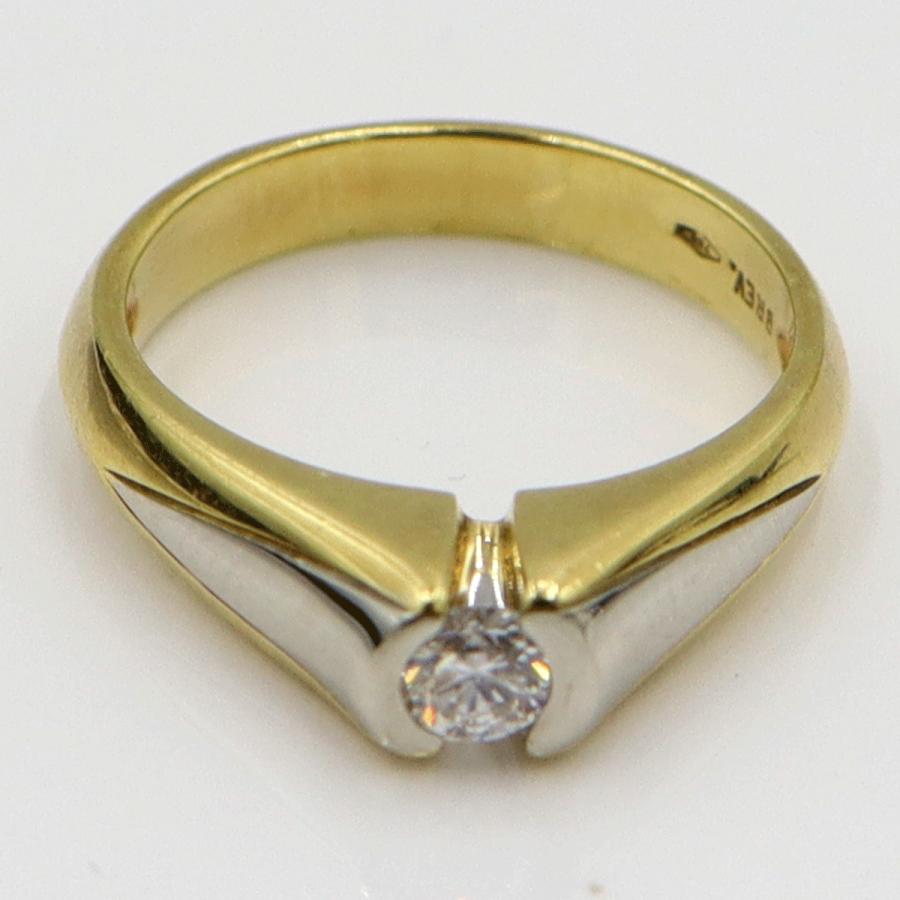 BREV.　750ダイヤモンドリング　リングサイズ12号　重量5.51ｇ(石の重量を含む)　レディース（中古）