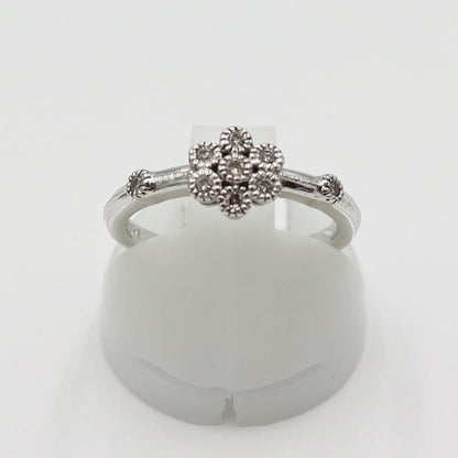 K18WGダイヤモンドリング　サイズ7号　重量2.49ｇ(石の重量含む) (中古)