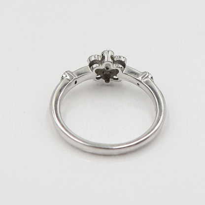 K18WGダイヤモンドリング　サイズ7号　重量2.49ｇ(石の重量含む) (中古)