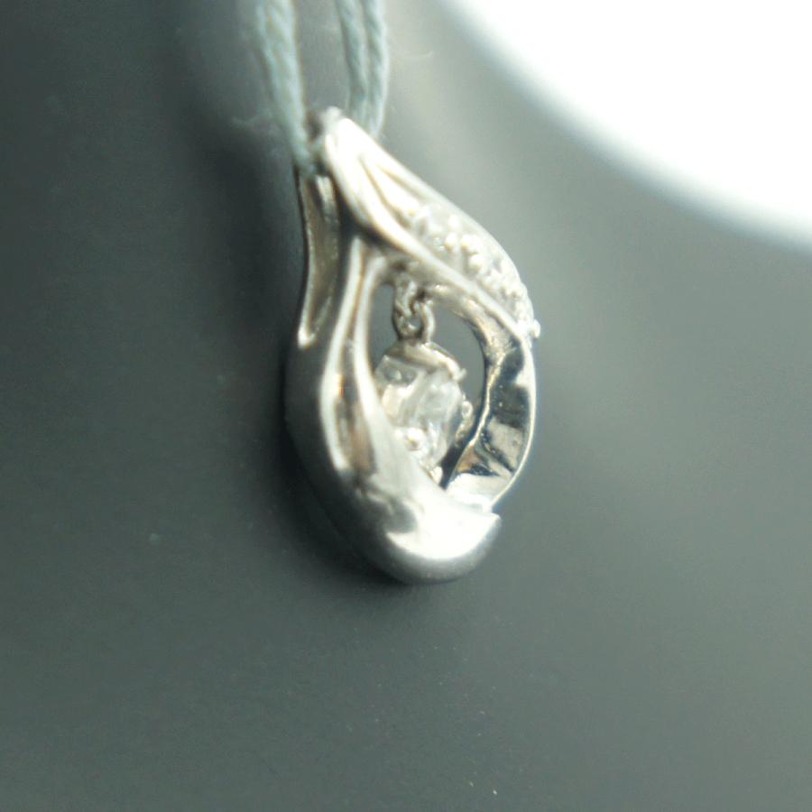 Pt900ダイヤペンダント　D0.11ct　重量0.99ｇ（石の重量含む）（中古）